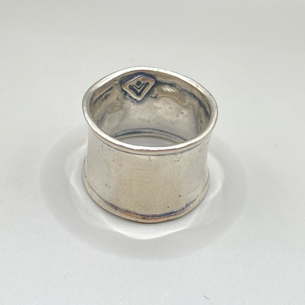 Silpada Hammered Cuff RIng